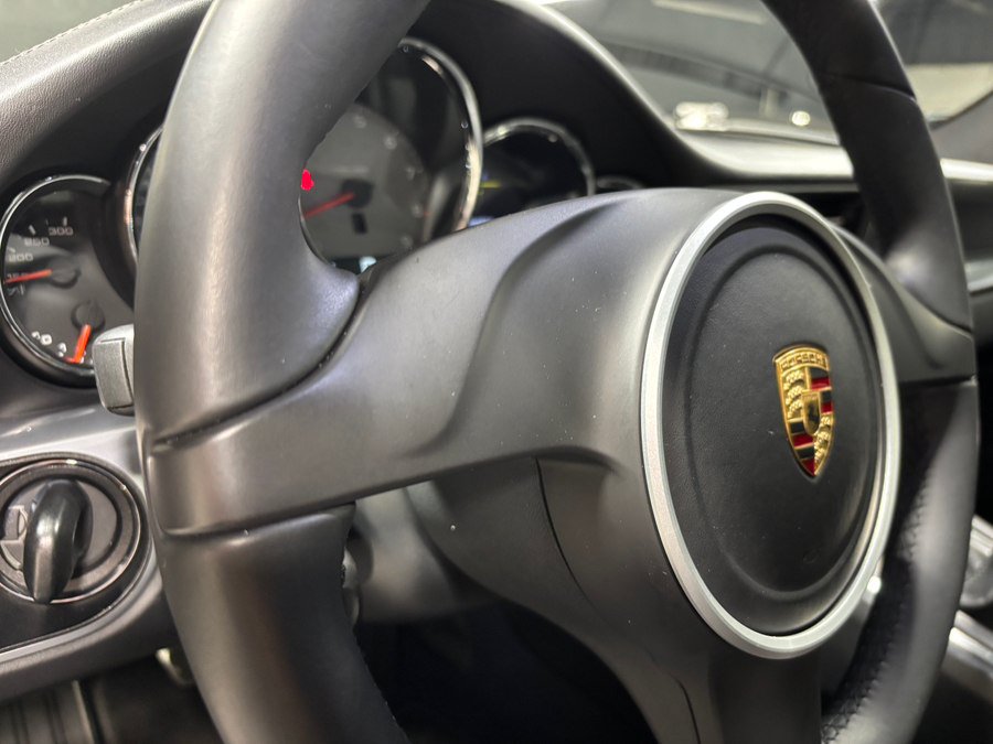 Used 2013 Porsche 911 Carrera 4S AWD/4WD image 32
