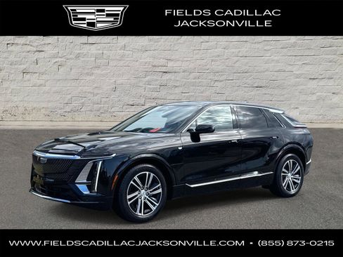 New 2025 Cadillac Lyriq Luxury image 1