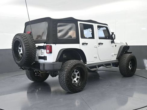 Used 2014 Jeep Wrangler Unlimited Sport w/ Power Convenience Group AWD/4WD image 6