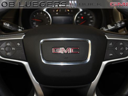 Certified 2024 GMC Terrain SLE w/ Driver Convenience Package FWD image 28