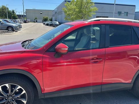 Used 2016 MAZDA CX-5 Grand Touring AWD/4WD image 3