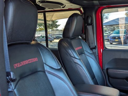 Used 2020 Jeep Wrangler Unlimited Rubicon image 31