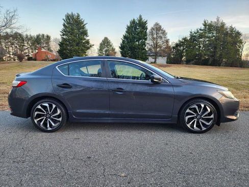 Used 2016 Acura ILX image 5