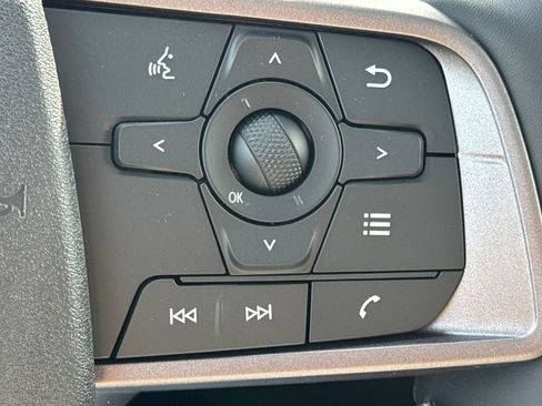 New 2026 Nissan Sentra SV w/ SV Convenience Package FWD image 33