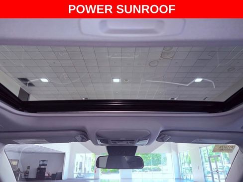 Used 2024 Toyota RAV4 XLE w/ Convenience Package FWD image 7