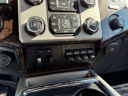 Used 2016 Ford F350 Platinum image 25