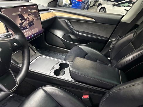 Used 2023 Tesla Model 3 Standard Range RWD image 26
