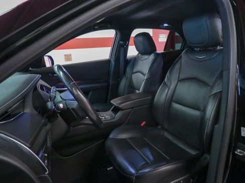 Used 2019 Cadillac XT4 Sport image 10