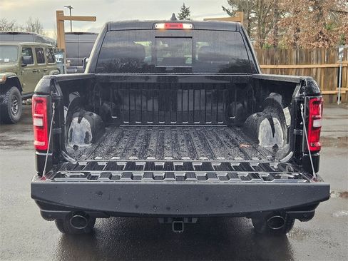 New 2026 RAM 1500 4x4 Crew Cab image 10