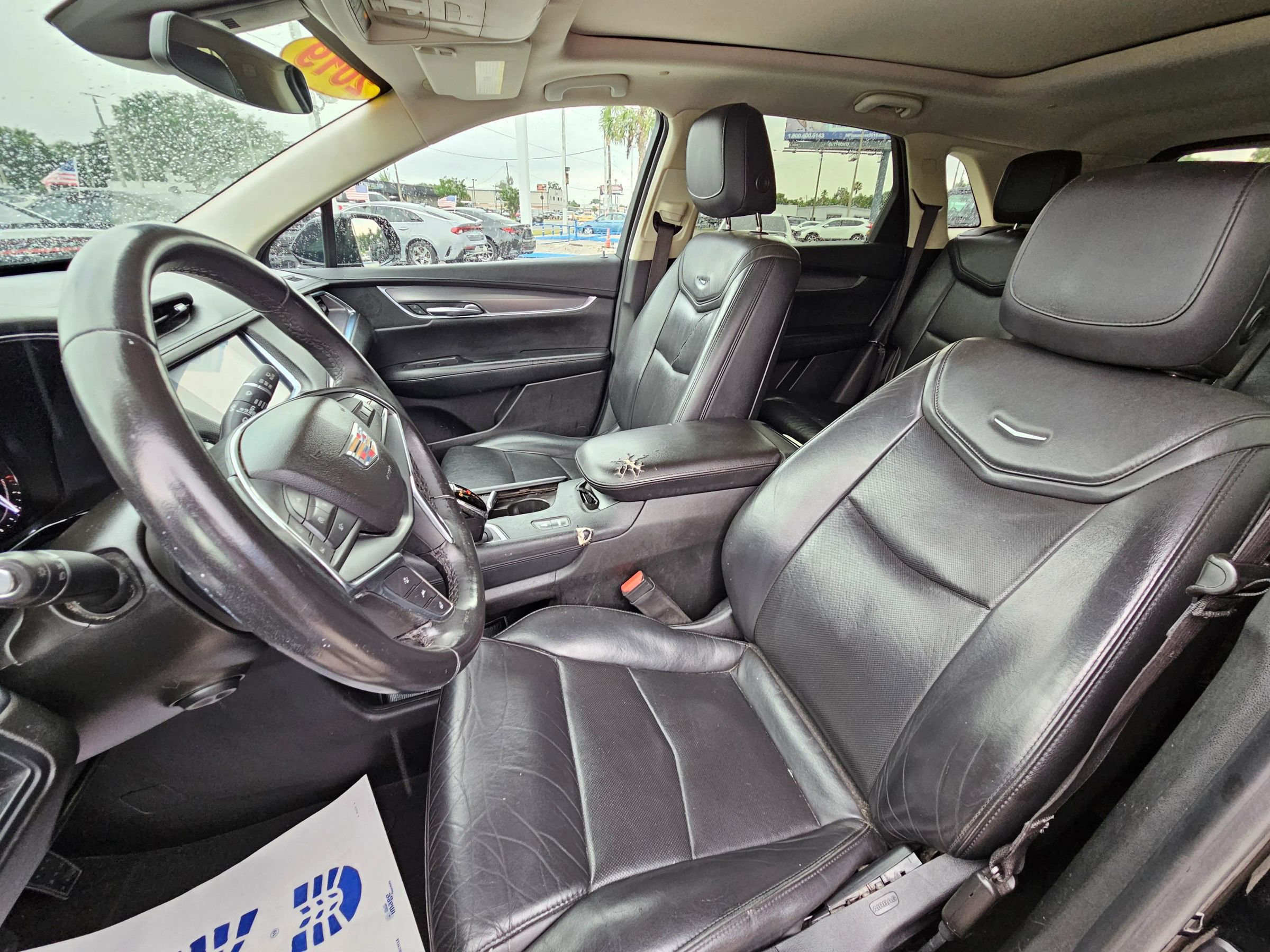 Used 2019 Cadillac XT5 Premium Luxury FWD image 17