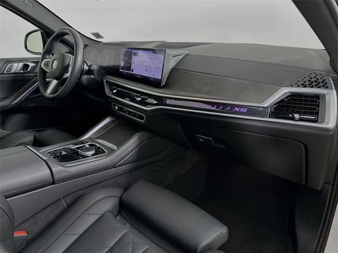 Certified 2024 BMW X6 xDrive40i image 31