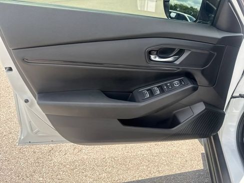 Used 2025 Honda Accord SE image 9