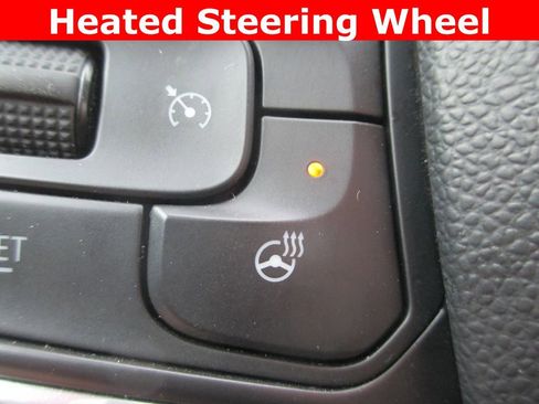 Used 2023 Buick Envision Essence image 25