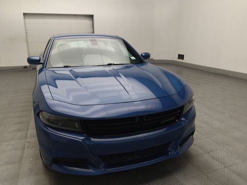 Used 2022 Dodge Charger SXT RWD image 14