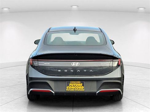 New 2026 Hyundai Sonata SE image 4