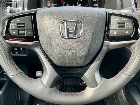 New 2026 Honda Ridgeline Black Edition image 16