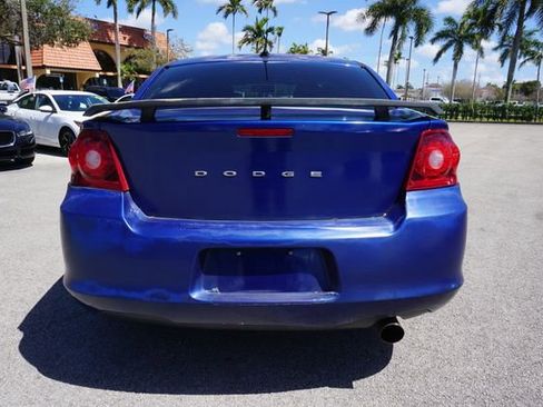 Used 2014 Dodge Avenger SE image 25