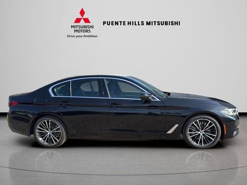 Used 2022 BMW 530i RWD image 4