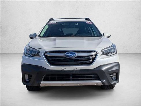 Used 2022 Subaru Outback Limited AWD/4WD image 2