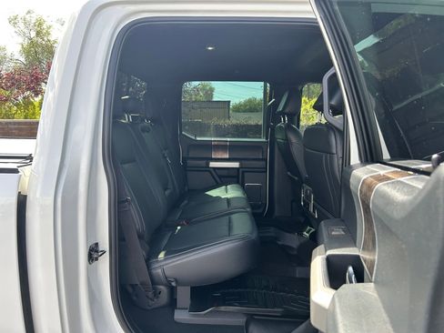 Used 2022 Ford F350 Lariat w/ Lariat Ultimate Package AWD/4WD image 29