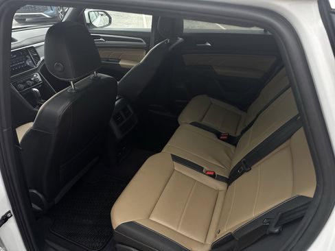 Certified 2023 Volkswagen Atlas Cross Sport SEL image 22