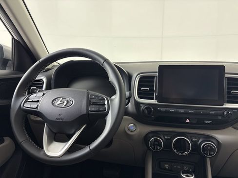 New 2026 Hyundai Venue SEL FWD image 21