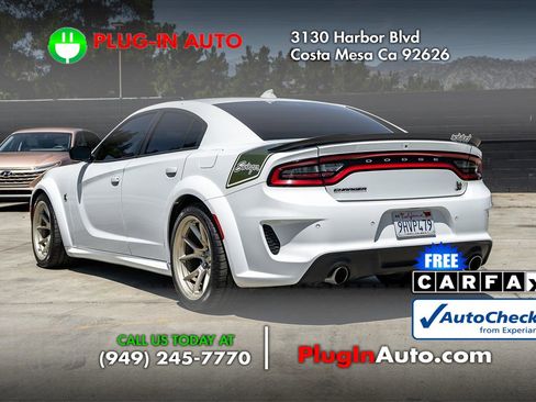 Used 2023 Dodge Charger Scat Pack RWD image 2