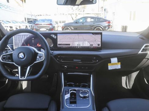 New 2026 BMW 330i Sedan w/ M Sport Package RWD image 9
