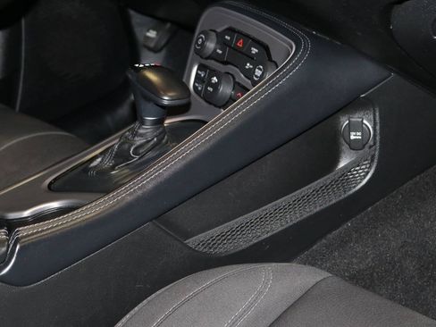 Used 2023 Dodge Challenger SXT RWD image 61