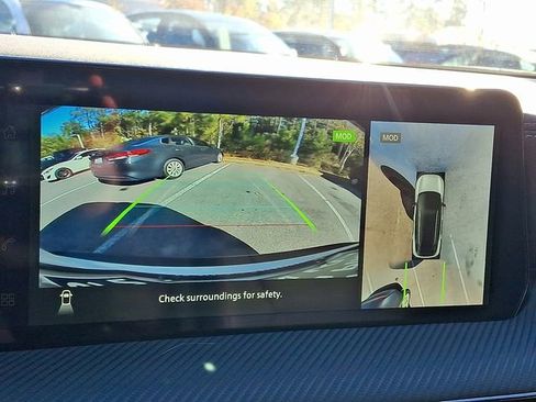 New 2026 Nissan Kicks SR w/ SR Premium Package image 16