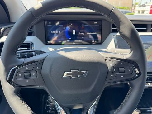 New 2027 Chevrolet Bolt LT FWD image 17