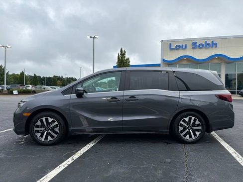 Certified 2026 Honda Odyssey EX-L image 10
