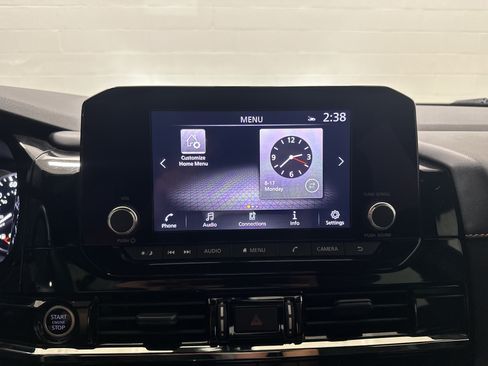 Used 2024 Nissan Pathfinder Rock Creek AWD/4WD image 24