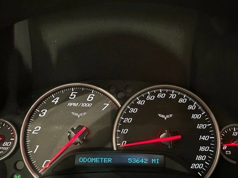 Used 2011 Chevrolet Corvette Coupe w/ 1LT RWD image 32