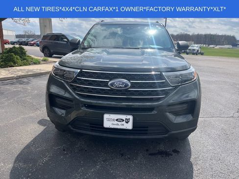 Used 2023 Ford Explorer XLT AWD/4WD image 3