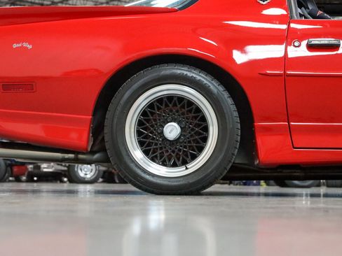 Used 1988 Pontiac Firebird Trans Am RWD image 37