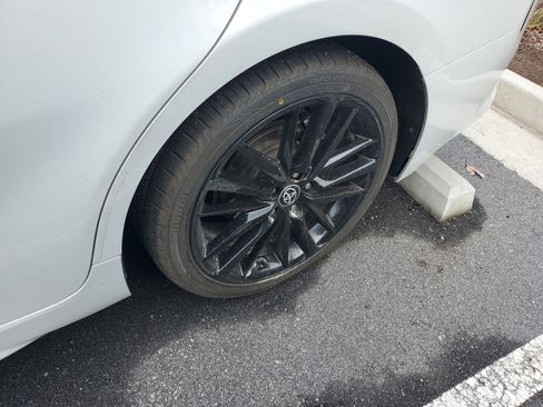 Used 2023 Toyota Camry XSE image 7