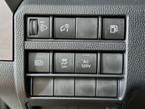 Used 2025 Toyota 4Runner TRD Off-Road image 17