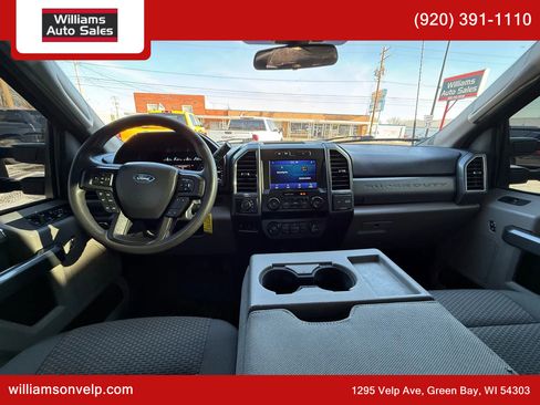 Used 2022 Ford F350 XLT w/ Black Appearance Package image 17