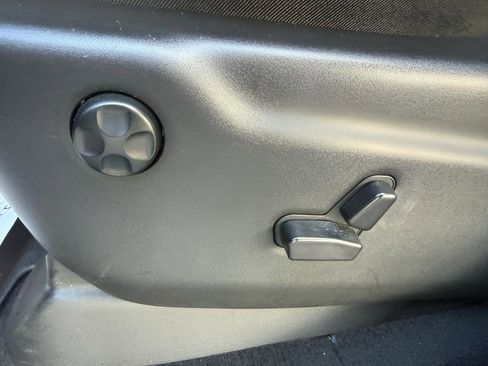 Used 2023 Dodge Durango R/T image 28