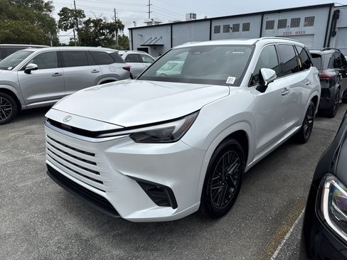 Certified 2025 Lexus TX 350 AWD w/ Technology Package image 2
