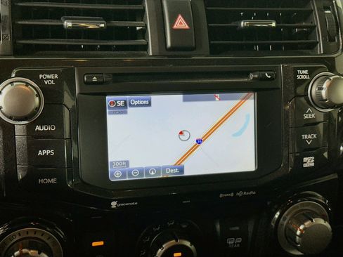 Used 2019 Toyota 4Runner TRD Off-Road Premium AWD/4WD image 21