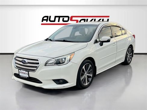 Used 2017 Subaru Legacy 2.5i Limited image 3