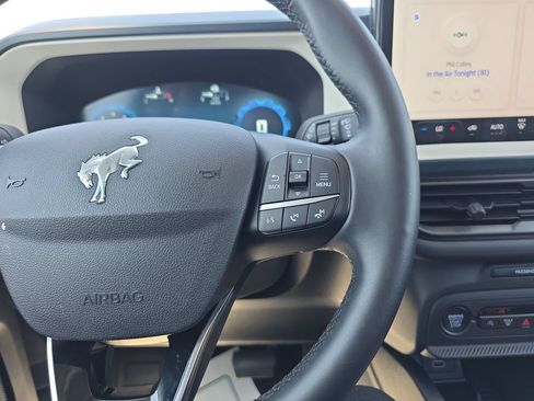 Used 2025 Ford Bronco Sport Heritage w/ Convenience Package AWD/4WD image 29