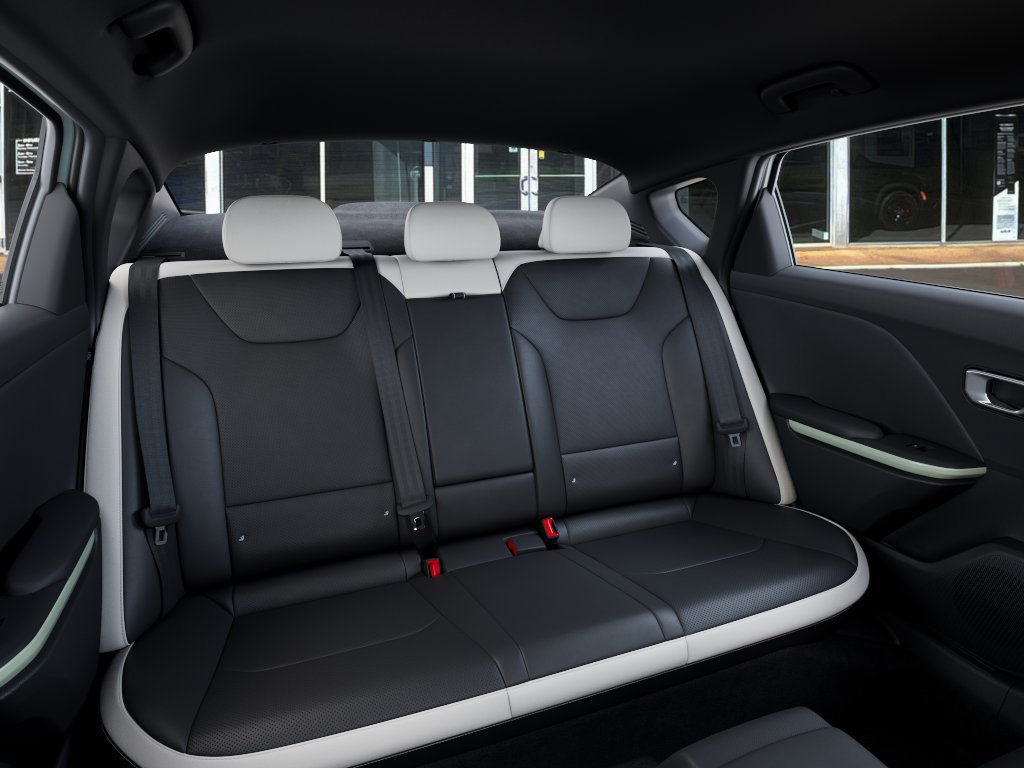 New 2027 Kia K4 GT-Line FWD image 16