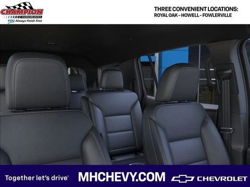 New 2026 Chevrolet Traverse LT image 24