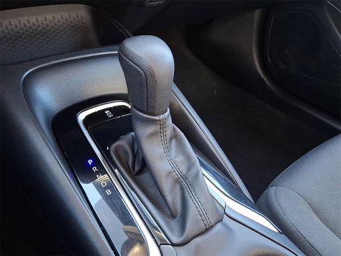 Used 2024 Toyota Corolla LE image 15