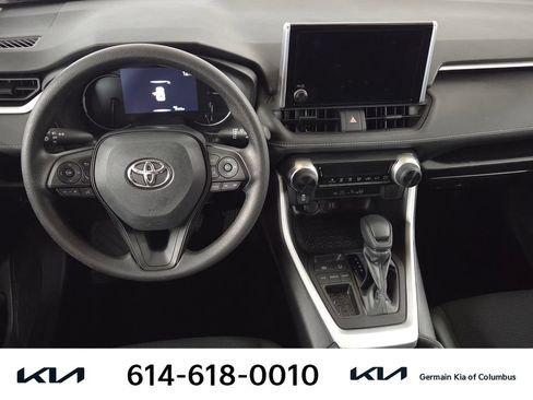 Used 2023 Toyota RAV4 LE FWD image 16