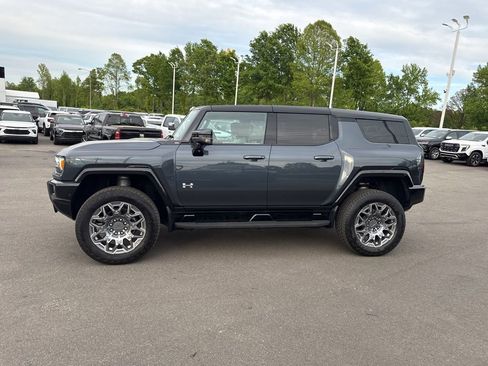 Used 2025 GMC Hummer EV 3X AWD/4WD image 2