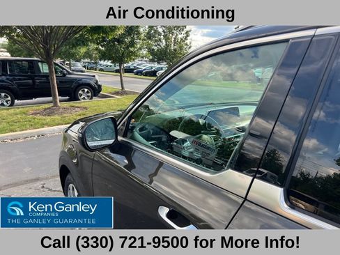 Used 2020 Kia Telluride S w/ S 8 Passenger Seating Package AWD/4WD image 22